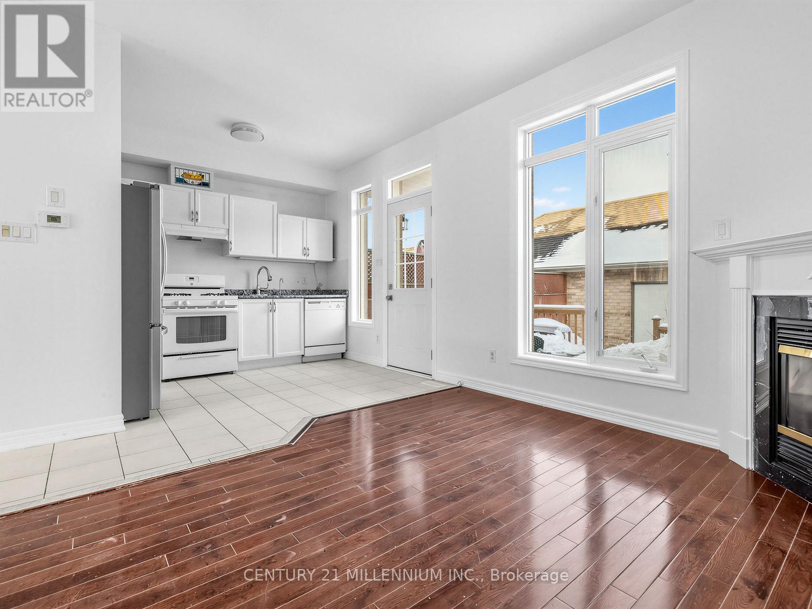 10569 Bayview Avenue, Richmond Hill, Ontario  L4C 0M8 - Photo 10 - N12880832