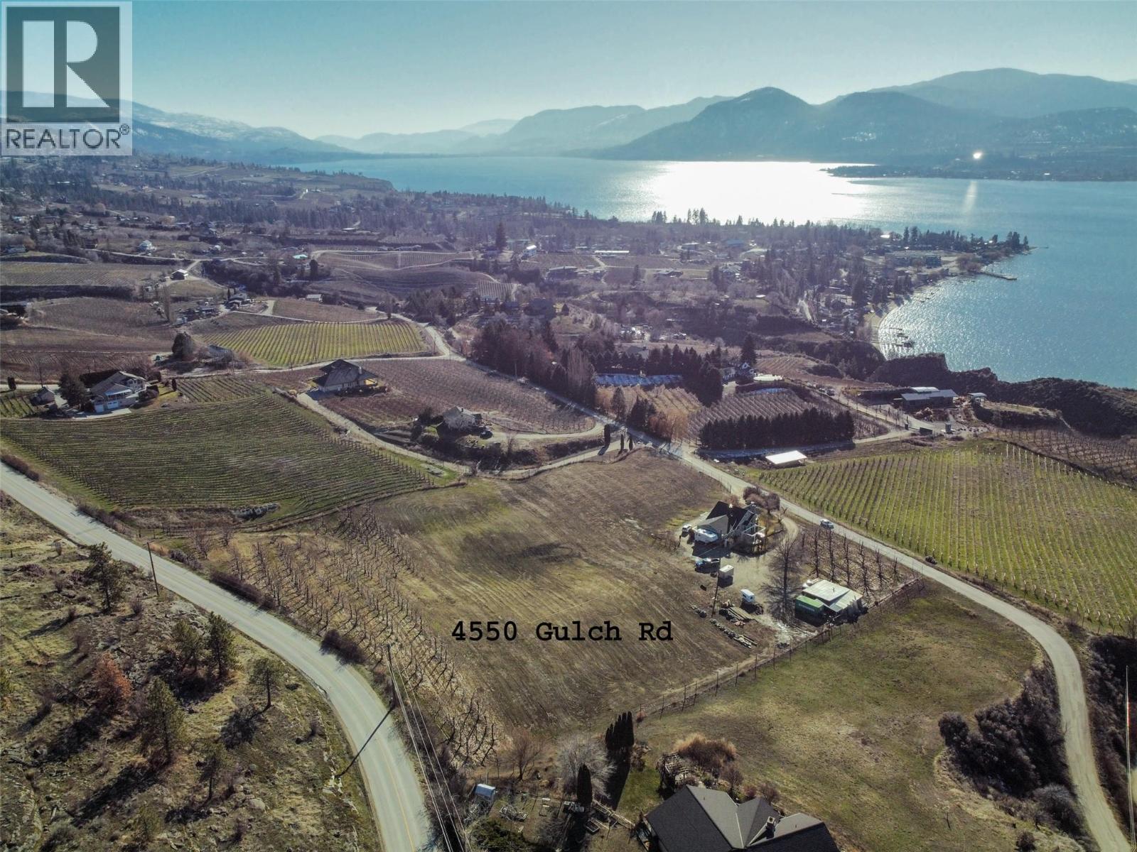 4550 Gulch Road, Naramata, British Columbia  V0H 1N1 - Photo 2 - 10379415