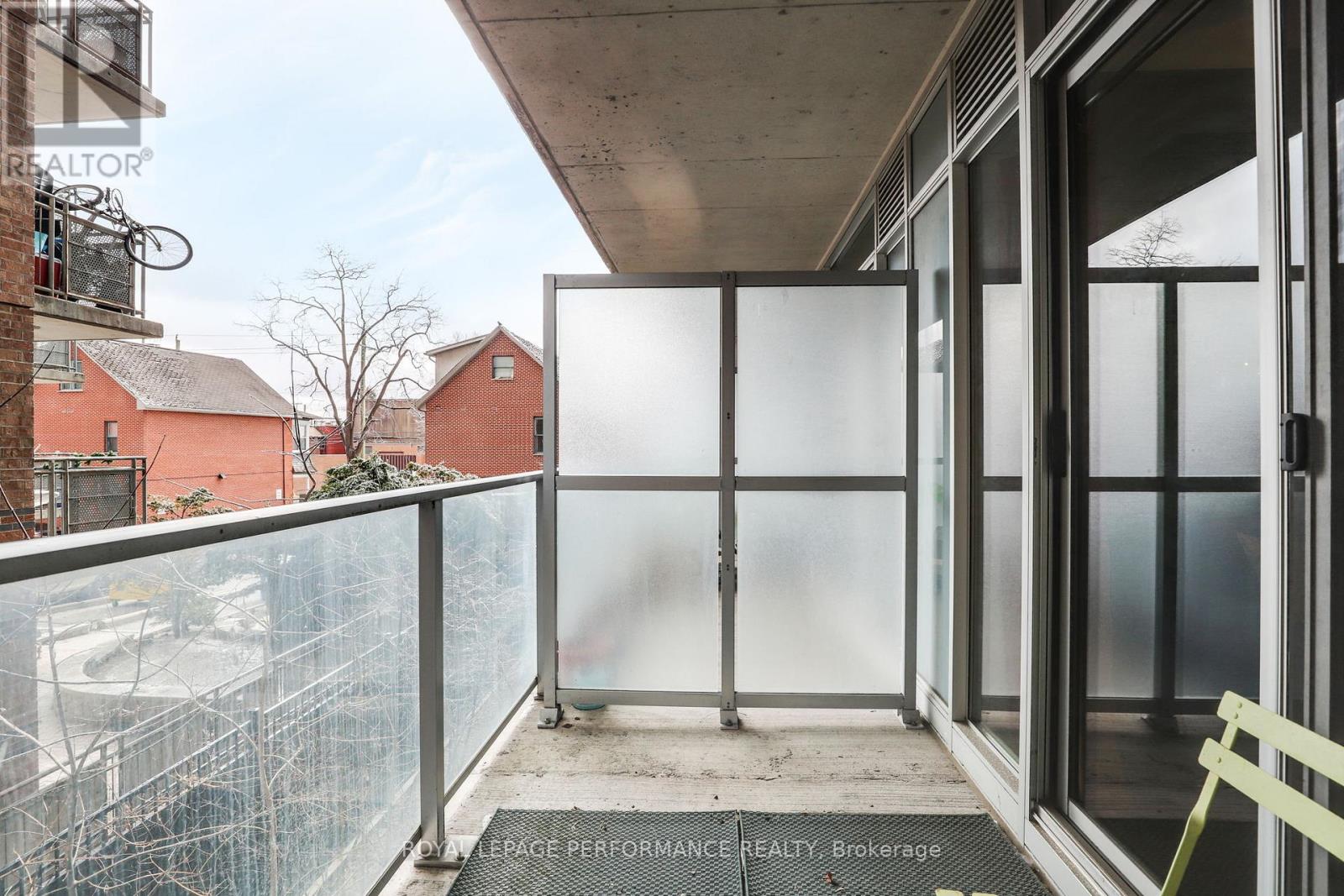 207 - 255 Bay Street, Ottawa, Ontario K1R 0C5 - Photo 11 - X12884092