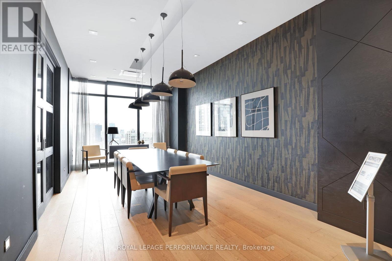 207 - 255 Bay Street, Ottawa, Ontario K1R 0C5 - Photo 24 - X12884092