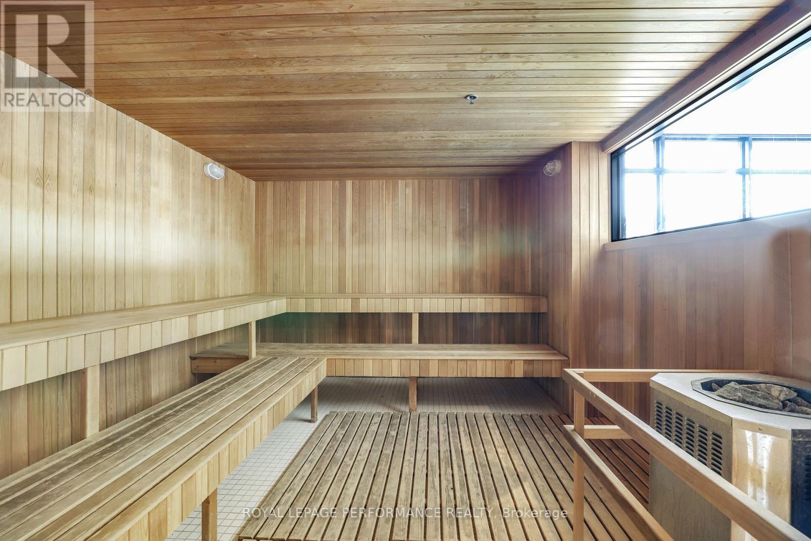 207 - 255 Bay Street, Ottawa, Ontario K1R 0C5 - Photo 25 - X12884092