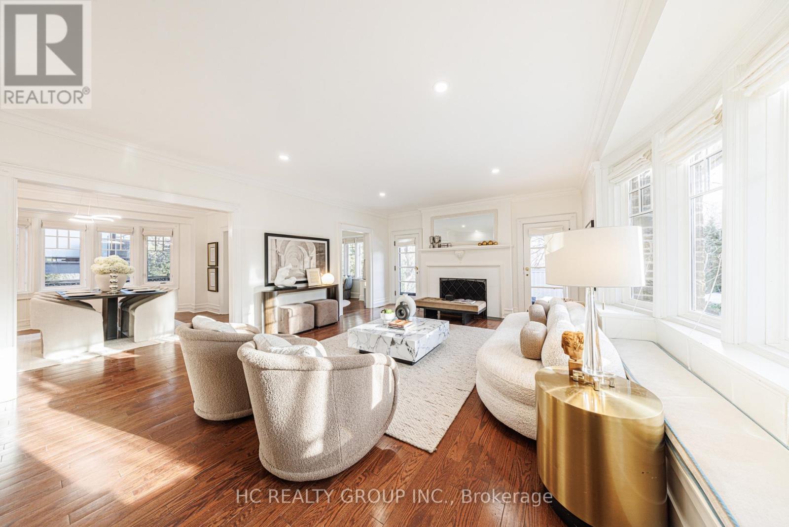 39 Glengowan Road, Toronto, Ontario  M4N 1G1 - Photo 4 - C12884058