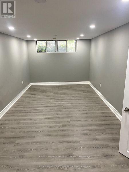 Lower - 223 Acton Avenue, Toronto (Bathurst Manor), Ontario  M3H 4H8 - Photo 5 - C12884100