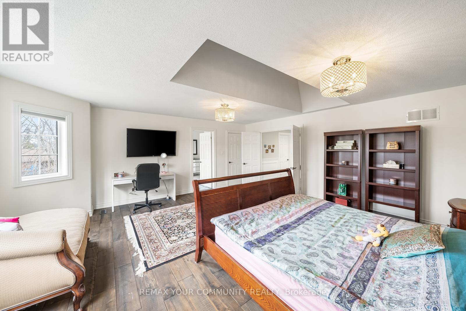 31 Marinucci Court, Richmond Hill, Ontario  L4C 0M5 - Photo 22 - N12884072