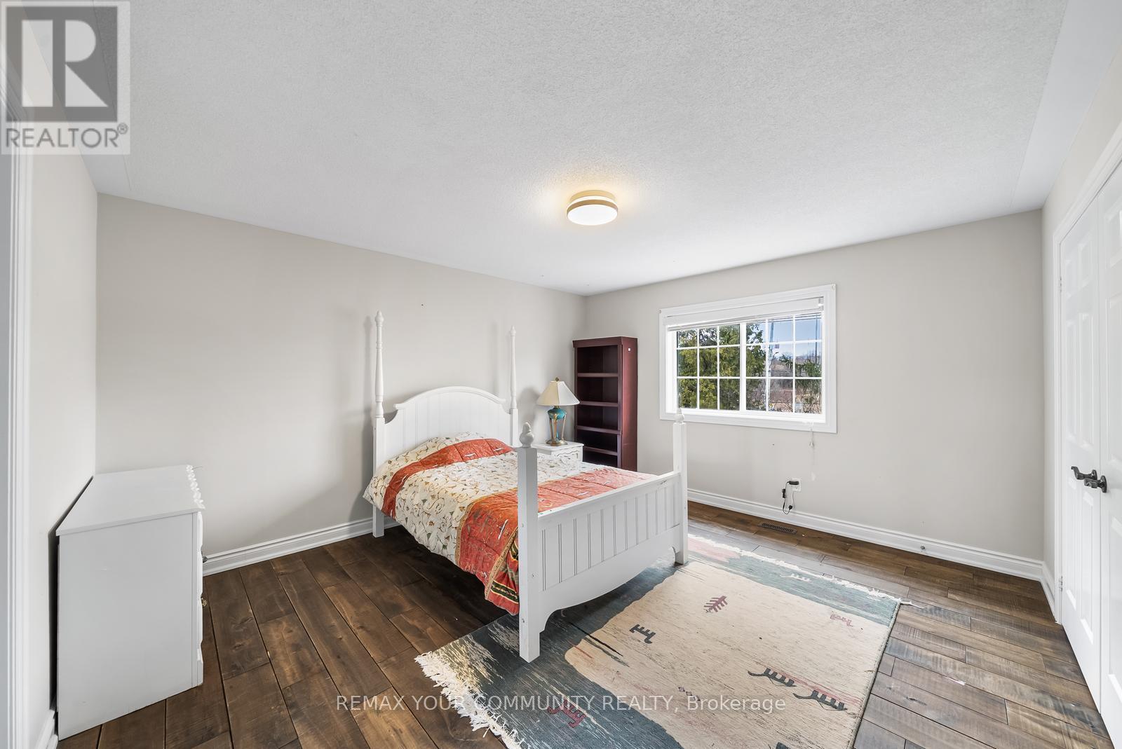 31 Marinucci Court, Richmond Hill, Ontario  L4C 0M5 - Photo 30 - N12884072