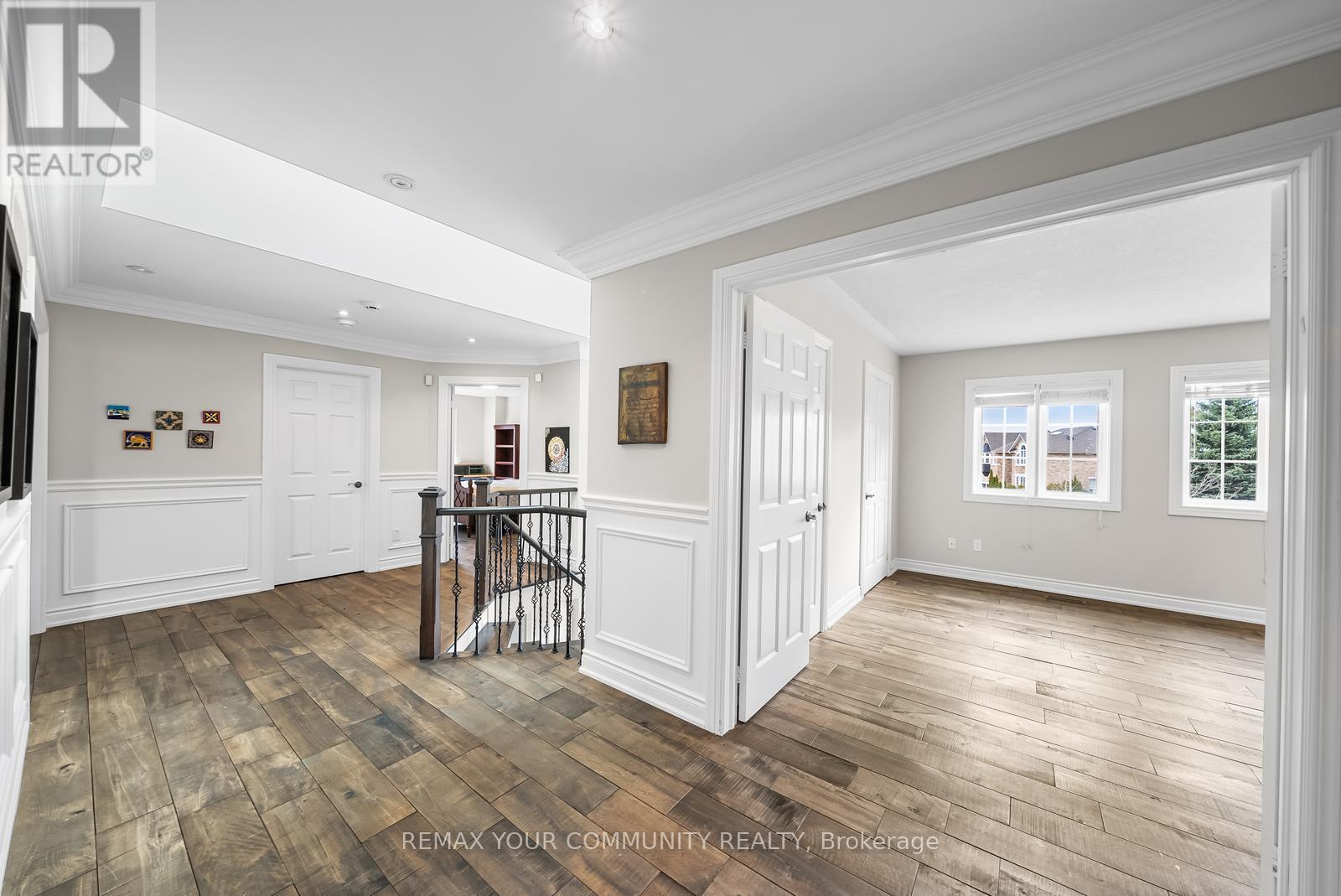 31 Marinucci Court, Richmond Hill, Ontario  L4C 0M5 - Photo 37 - N12884072