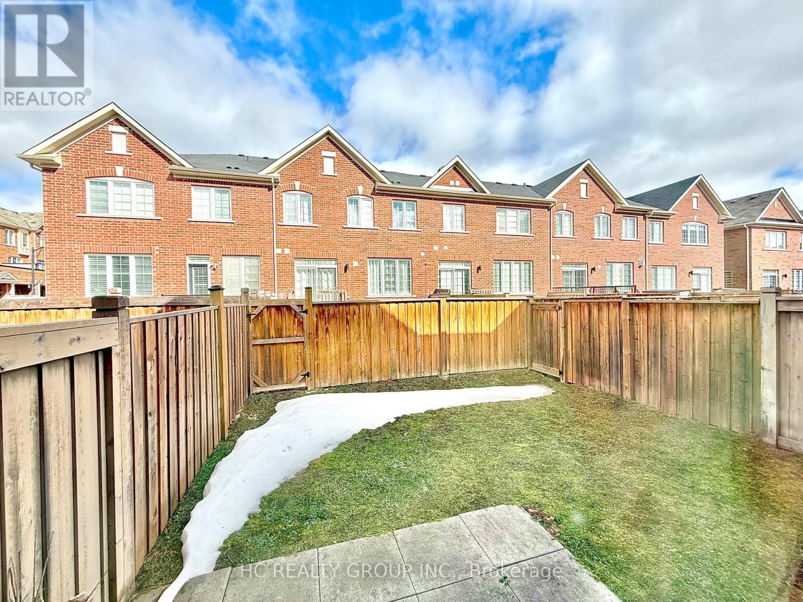 4 Sand Hill Mews, Vaughan, Ontario  L6A 4Y4 - Photo 12 - N12884082