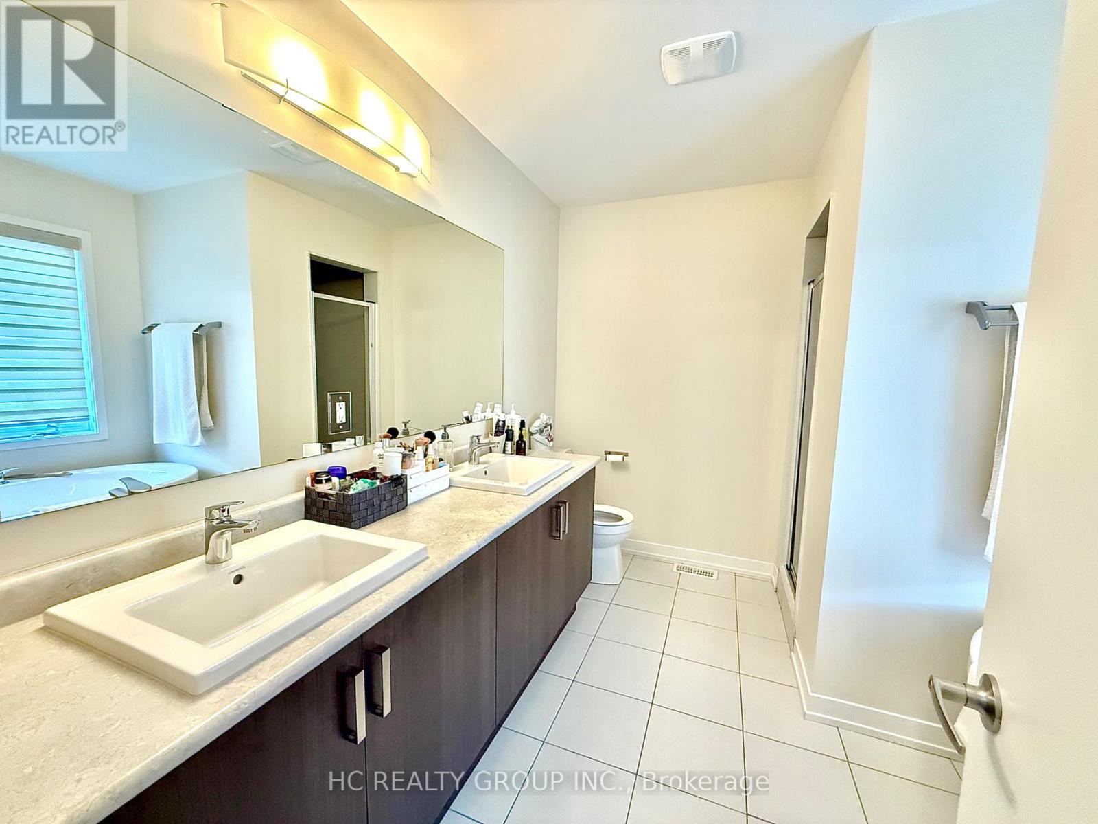 4 Sand Hill Mews, Vaughan, Ontario  L6A 4Y4 - Photo 8 - N12884082