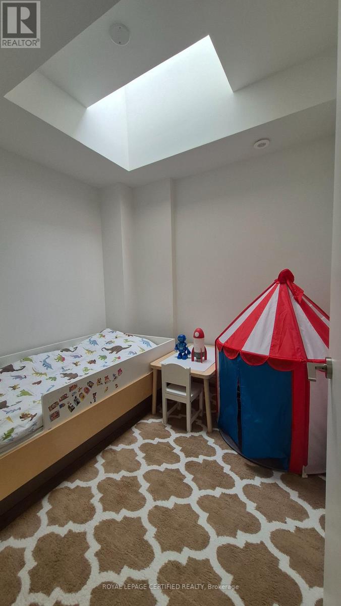 26 - 851 Sheppard Avenue W, Toronto, Ontario  M3H 0G2 - Photo 8 - C12884102