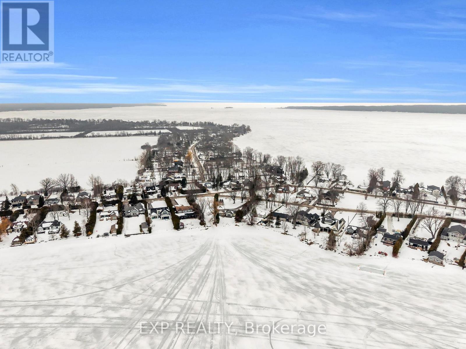 561 Duclos Point Road, Georgina, Ontario  L0E 1N0 - Photo 44 - N12861722