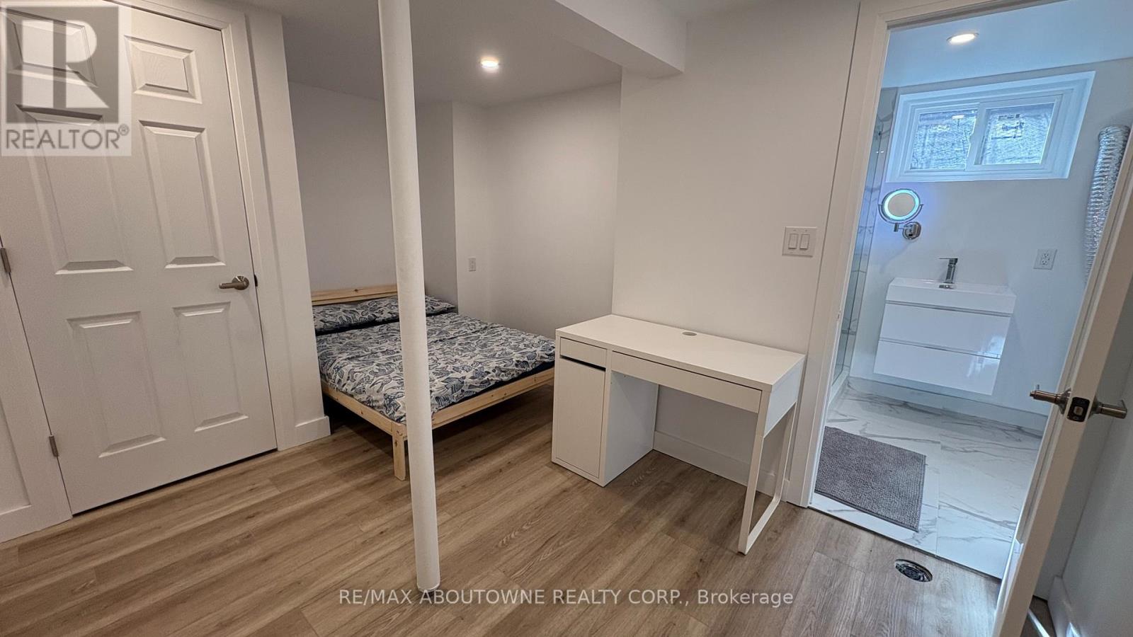 3,  Basement - 1440 Sixth Line, Oakville, Ontario  L6H 1X7 - Photo 20 - W12864188