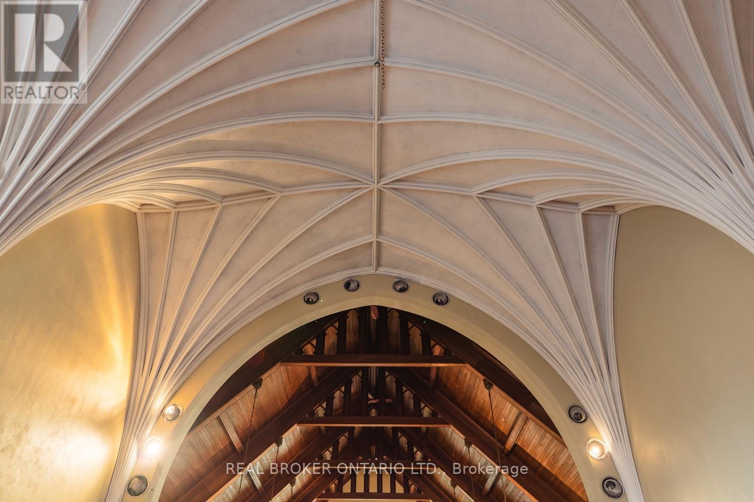 1401 King Street E, Hamilton, Ontario  L8M 3M1 - Photo 14 - X12836294