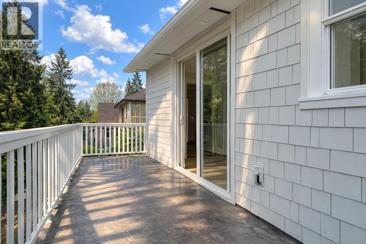 2 3110 W 42nd Avenue, Vancouver, British Columbia  V6N 3H2 - Photo 3 - R3098817