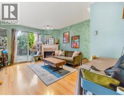 <div class="price">$648,000</div> 5 7184 Stride Avenue, Burnaby<br><div style="margin-bottom:8px;"><small>Royal Pacific Realty (Kingsway) Ltd.</small></div><div class='bed_bath'>2 Bed | 1 Bath</div>