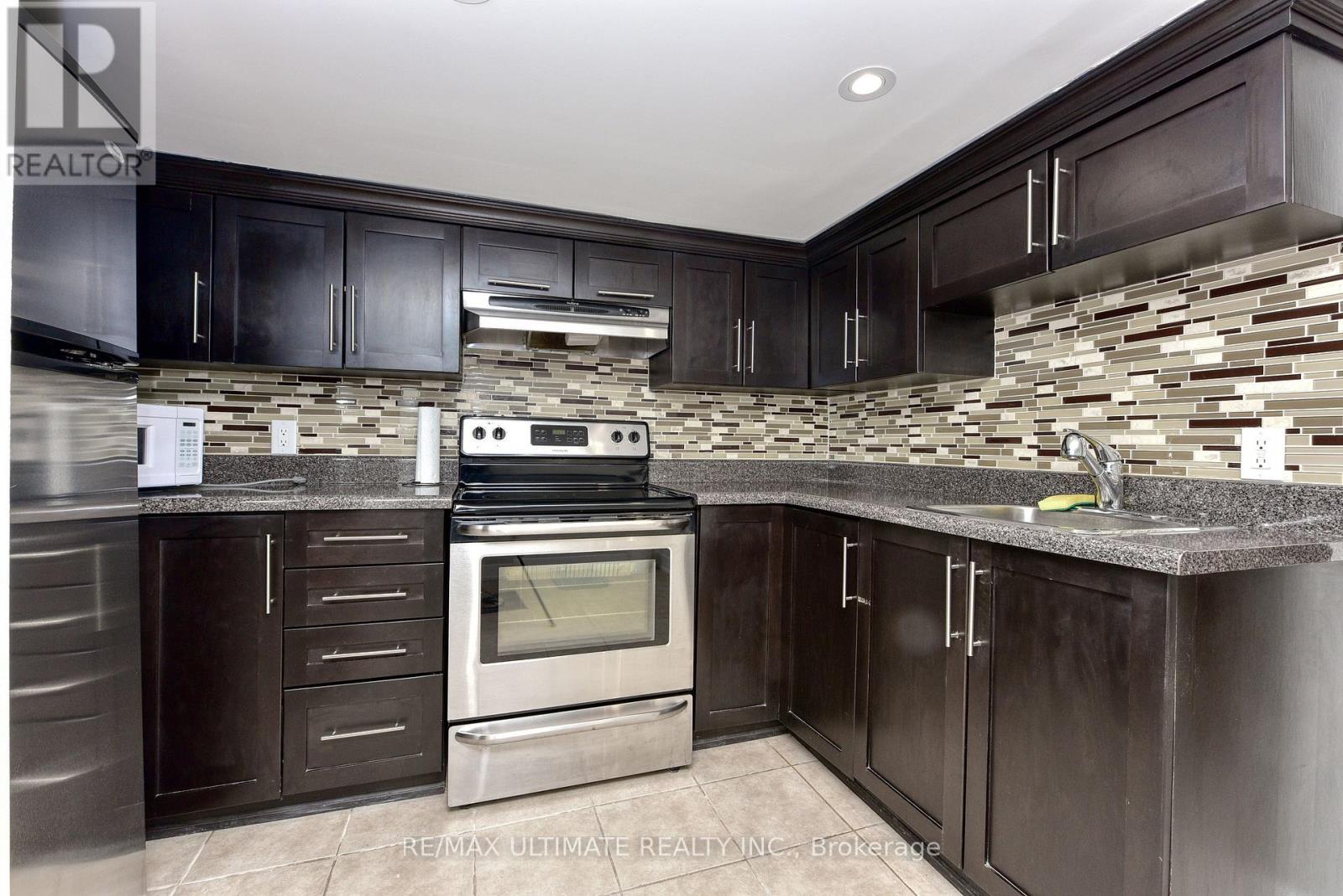 Basement - 9 Southview Avenue, Toronto, Ontario  M6H 1T3 - Photo 2 - W12884076