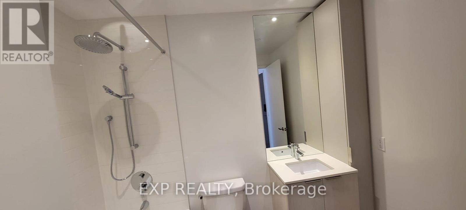 3210 - 448 Burnhamthorpe Road, Mississauga, Ontario  L5B 0R4 - Photo 19 - W12884088