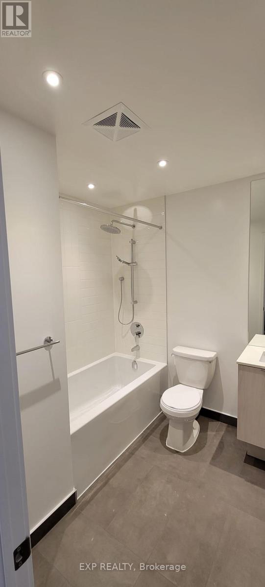 3210 - 448 Burnhamthorpe Road, Mississauga, Ontario  L5B 0R4 - Photo 22 - W12884088