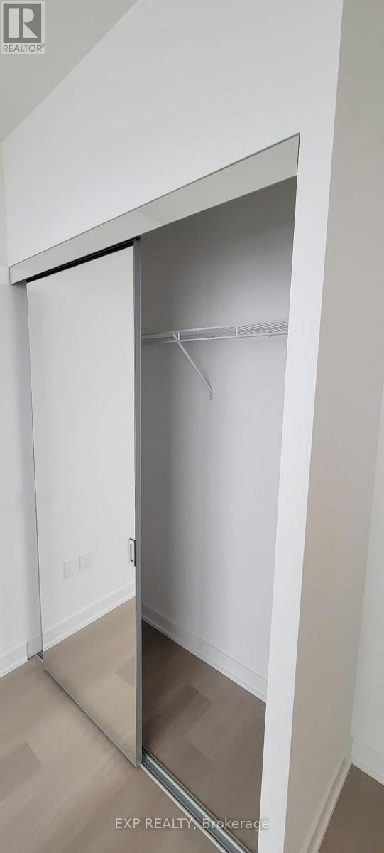 3210 - 448 Burnhamthorpe Road, Mississauga, Ontario  L5B 0R4 - Photo 23 - W12884088