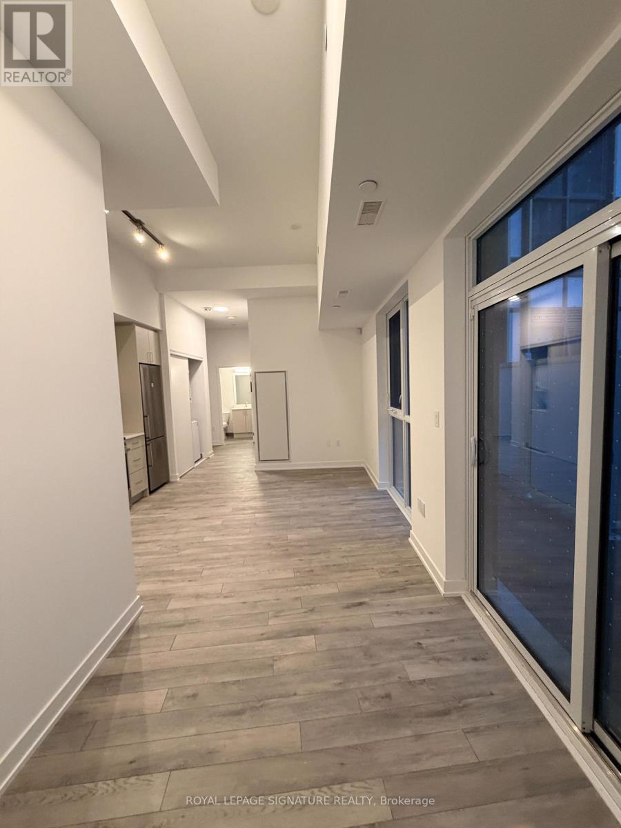 103 - 1005 Dundas Street E, Oakville, Ontario  L6H 7E8 - Photo 4 - W12884090