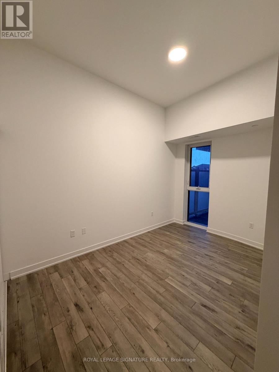 103 - 1005 Dundas Street E, Oakville, Ontario  L6H 7E8 - Photo 5 - W12884090