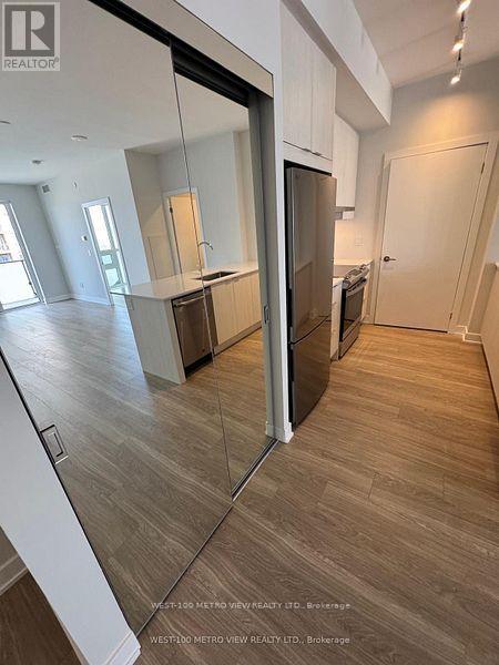 2701 - 430 Square One Drive, Mississauga, Ontario  L5B 0L6 - Photo 3 - W12884094