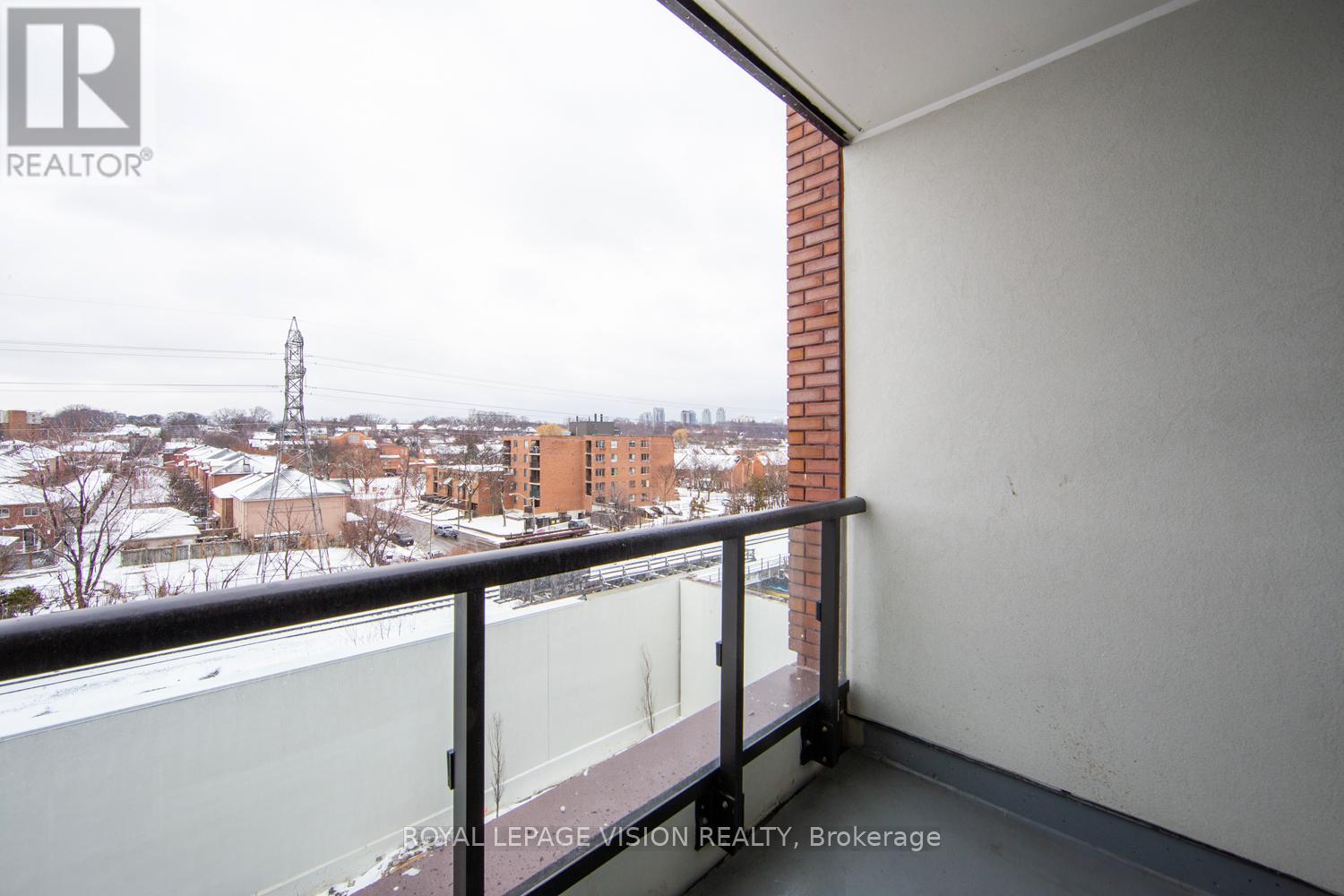 423 - 858 Dupont Street, Toronto, Ontario  M6G 0C1 - Photo 19 - W12884106