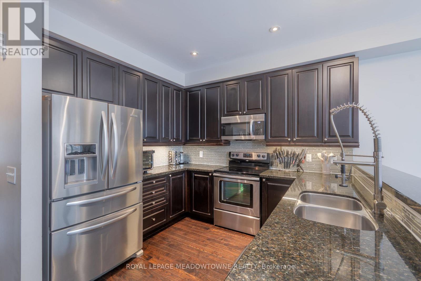 113 Cedar Lake Crescent, Brampton, Ontario  L6Y 0R1 - Photo 17 - W12884112