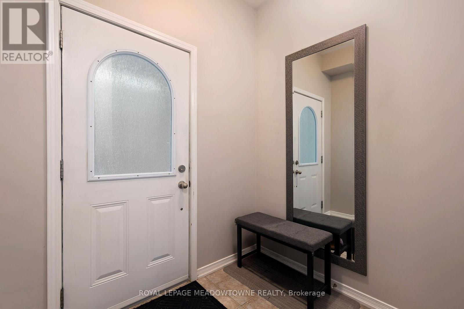 113 Cedar Lake Crescent, Brampton, Ontario  L6Y 0R1 - Photo 7 - W12884112