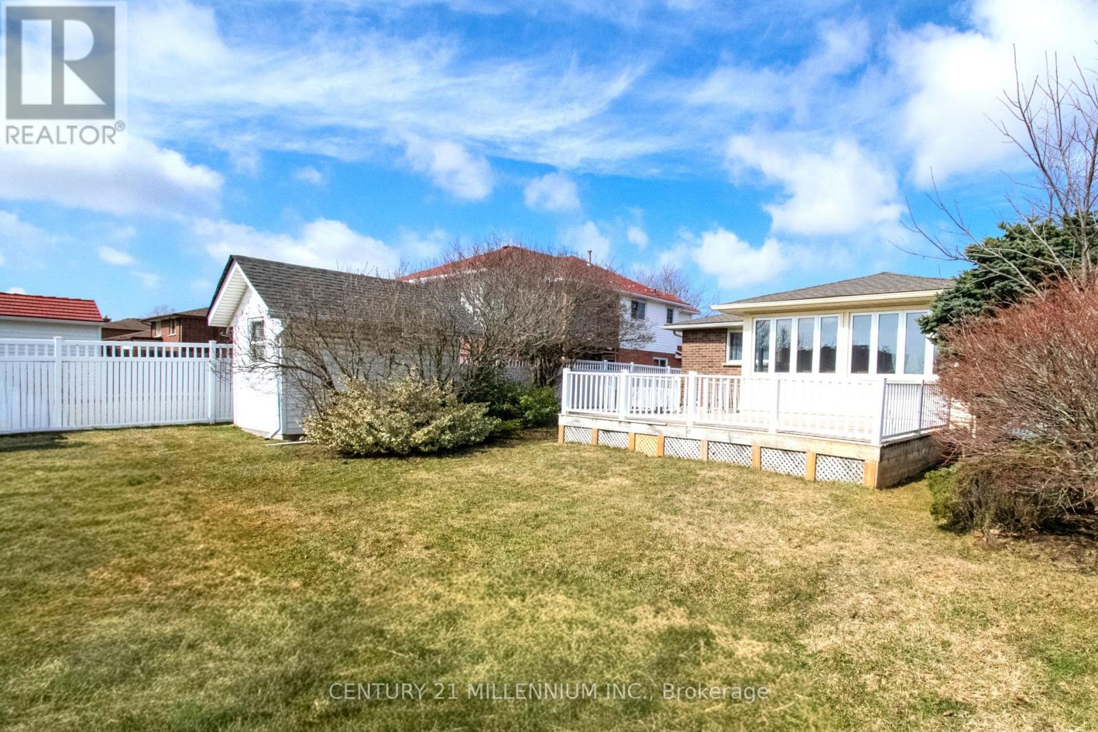 3 College Park Drive, Welland, Ontario  L3C 6Z6 - Photo 39 - X12884052