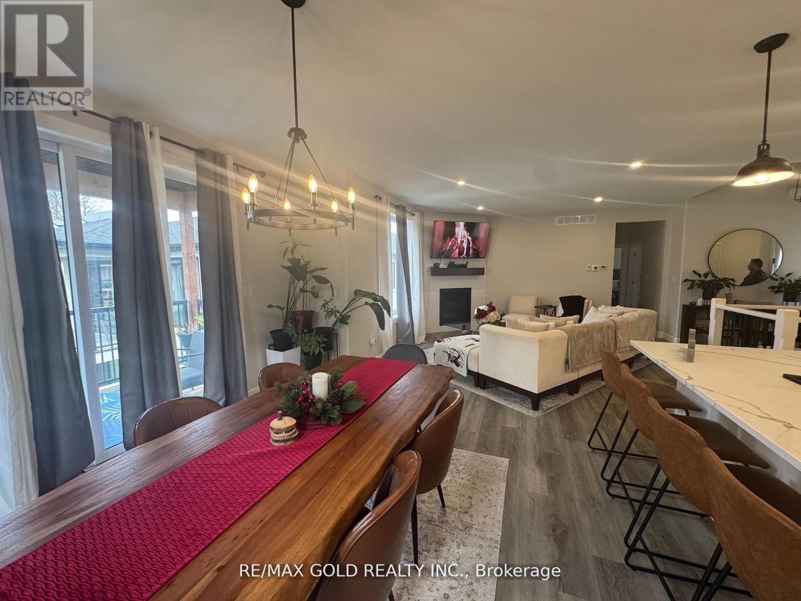 11 - 5 John Pound Road, Tillsonburg, Ontario  N4G 5X3 - Photo 10 - X12884070