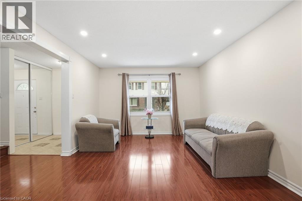 25 Brimwood Boulevard Unit# 92, Toronto, Ontario  M1V 1E2 - Photo 6 - 40812279