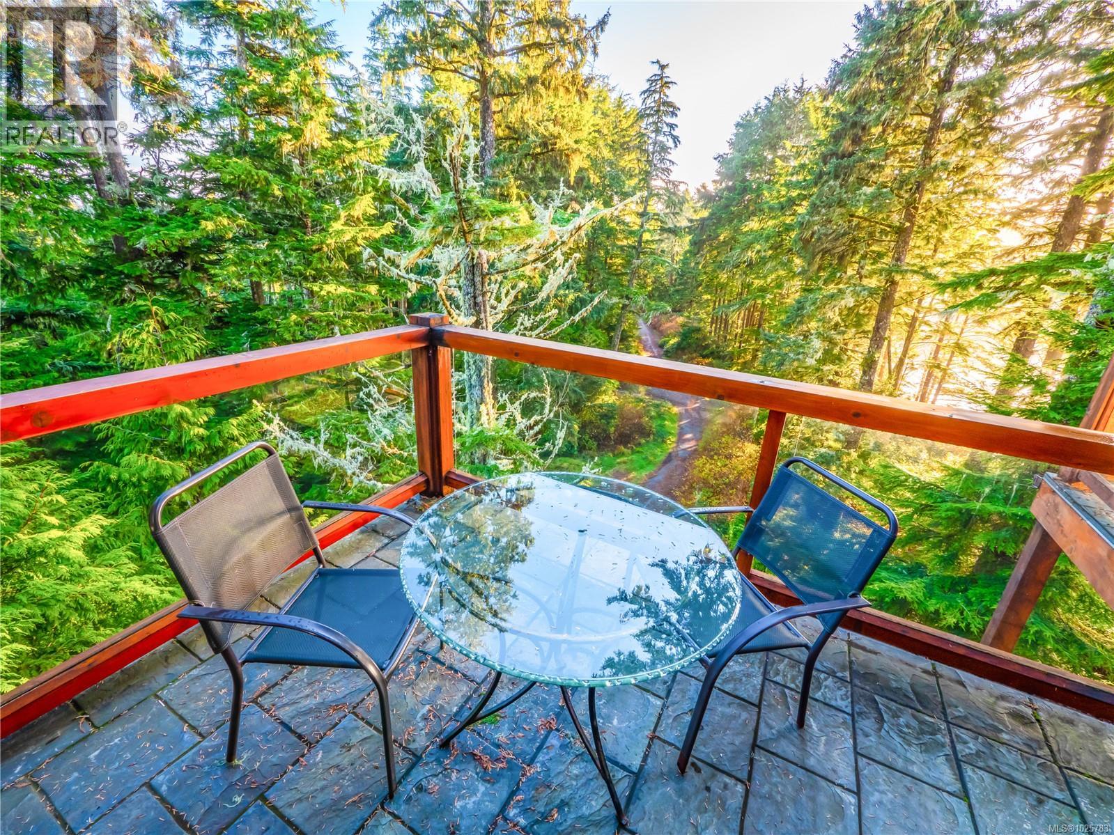 330 Reef Point Rd, Ucluelet, British Columbia  V0R 3A0 - Photo 16 - 1025783