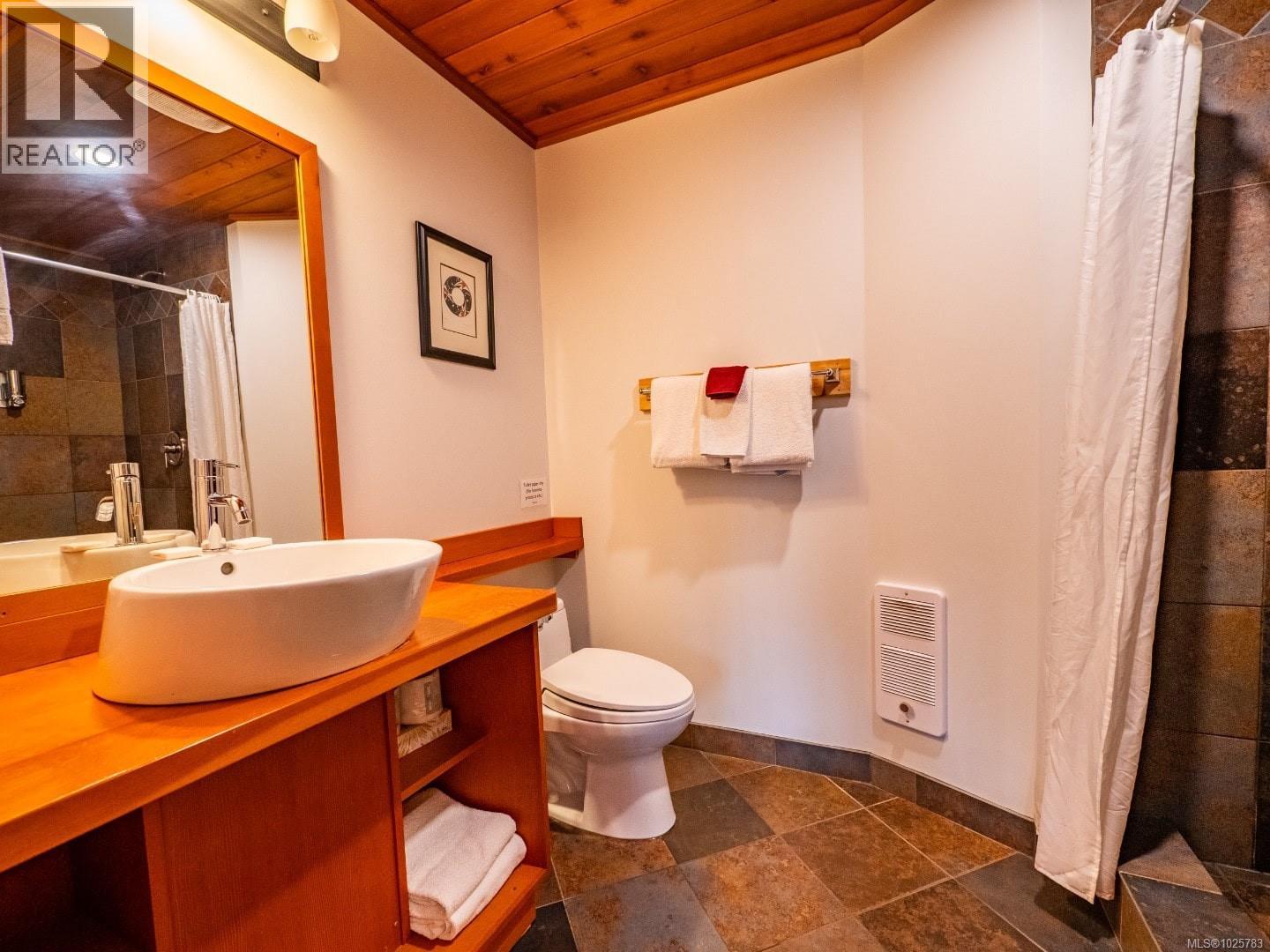 330 Reef Point Rd, Ucluelet, British Columbia  V0R 3A0 - Photo 32 - 1025783