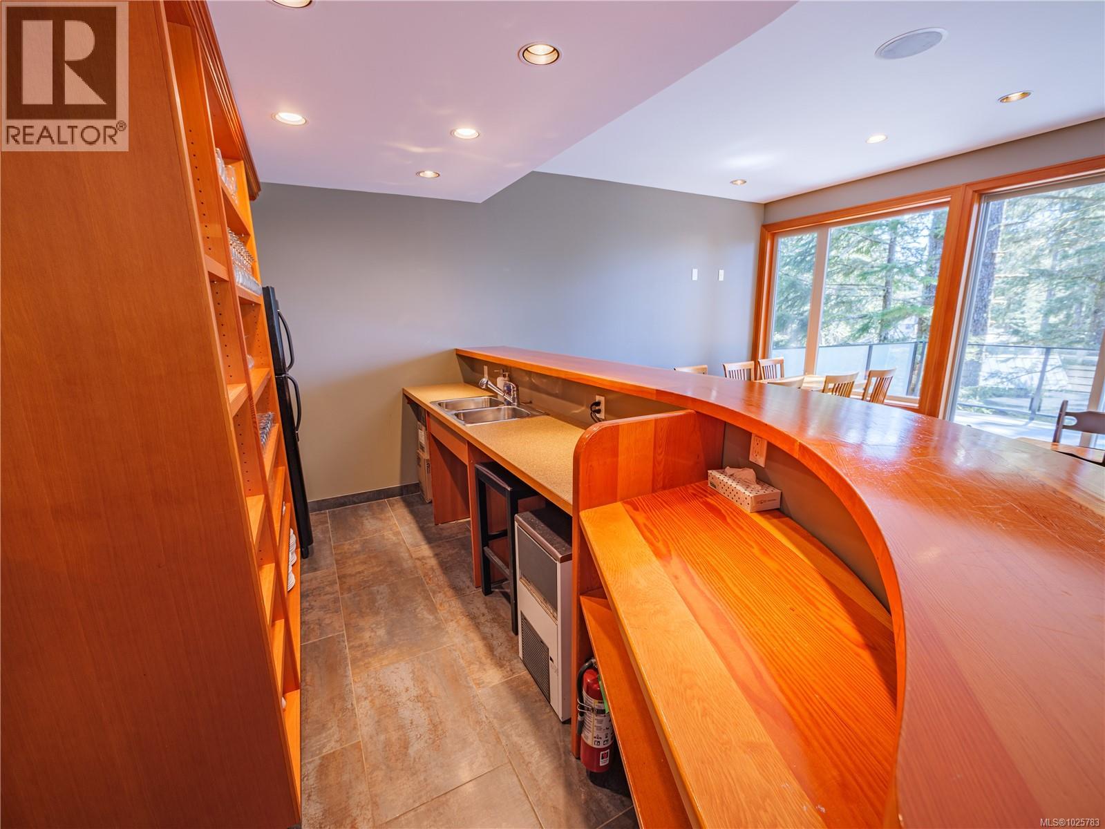 330 Reef Point Rd, Ucluelet, British Columbia  V0R 3A0 - Photo 64 - 1025783