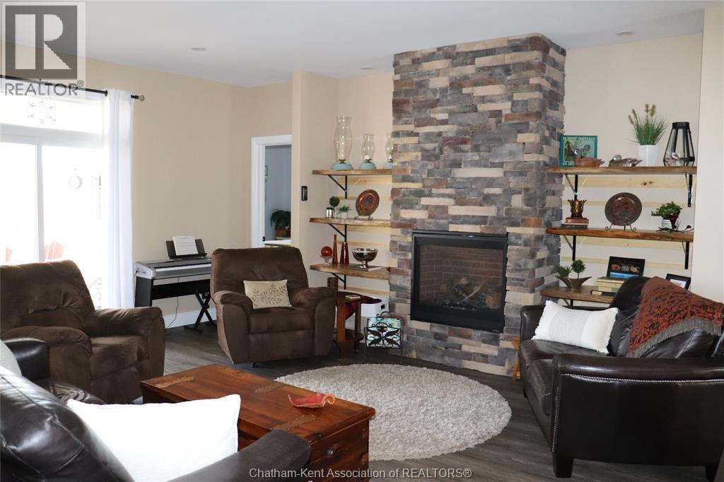 27 Wolfe Street, Shrewsbury, Ontario  N0P 1A0 - Photo 9 - 26005169