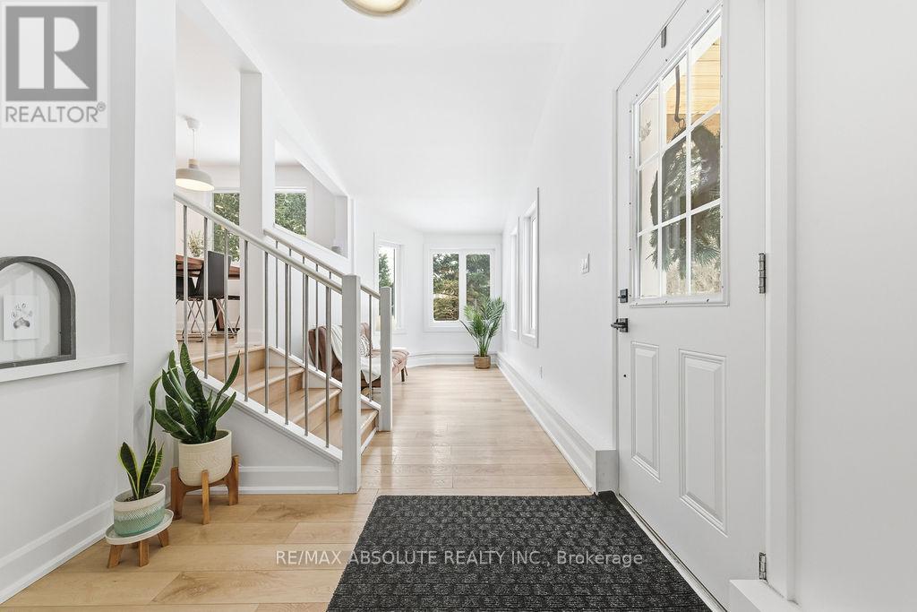 202 Canaan Road, Mcnab/braeside, Ontario K7V 3Z4 - Photo 3 - X12884142