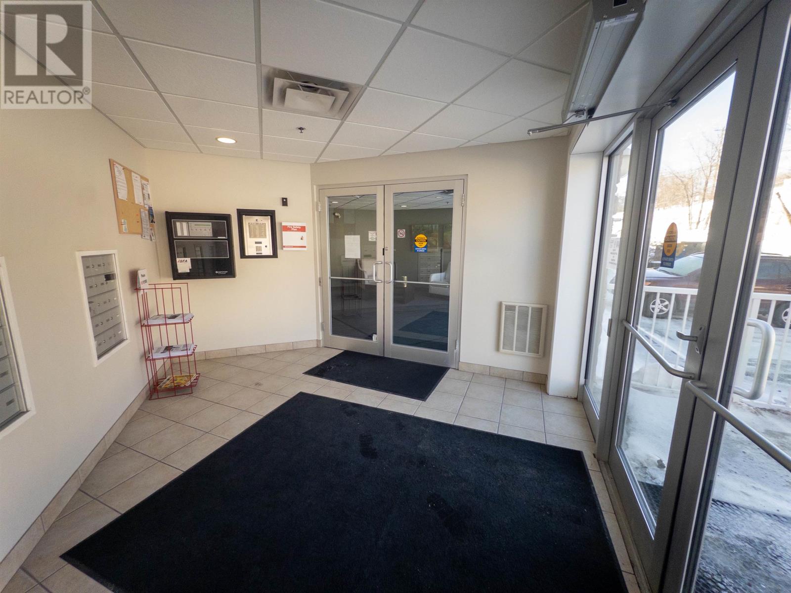 305 5 Bay Road, Kenora, Ontario  P9N 3P3 - Photo 5 - TB2600434