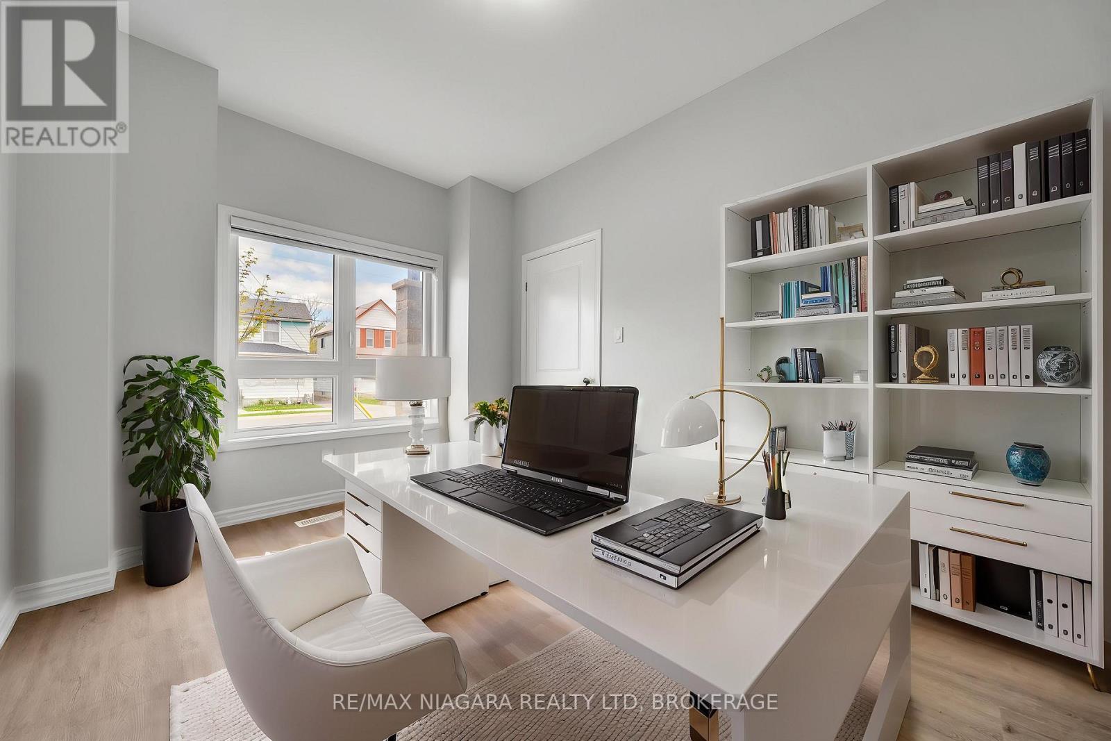 178 Broadway Lane, Welland, Ontario  L3C 5L5 - Photo 14 - X12884124