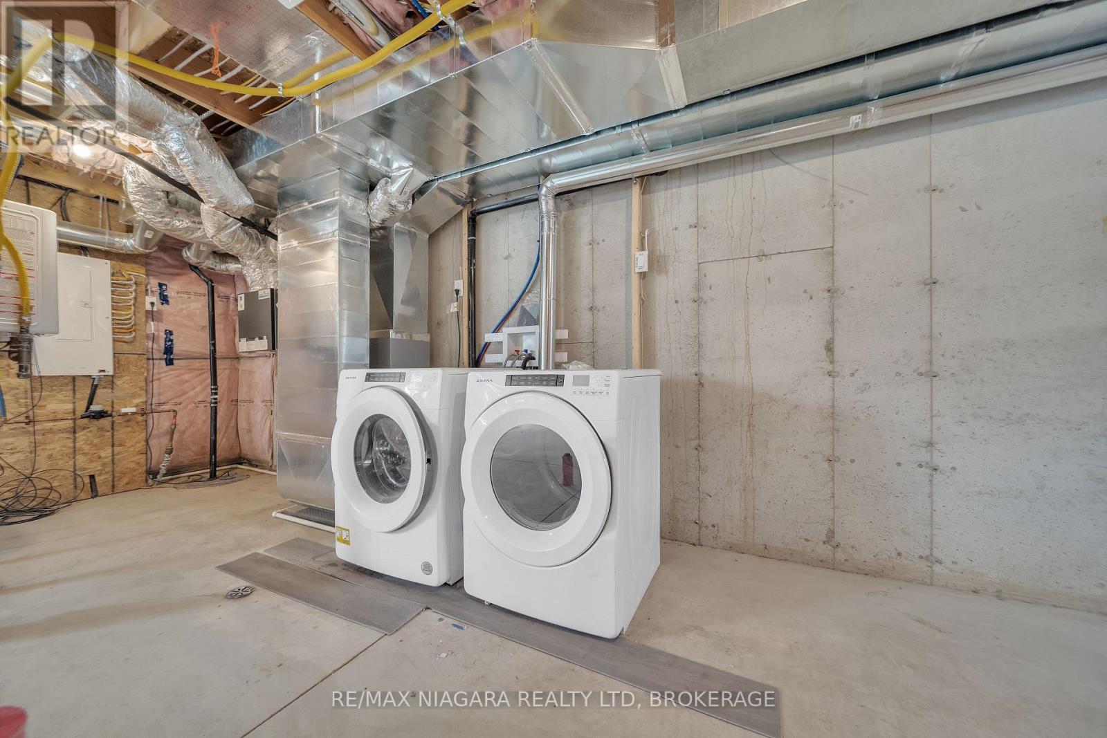 178 Broadway Lane, Welland, Ontario  L3C 5L5 - Photo 28 - X12884124