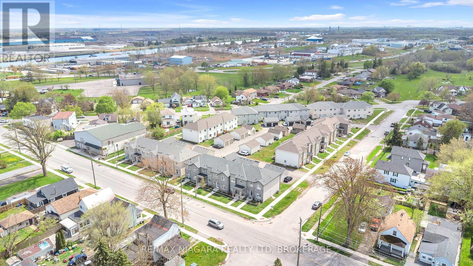 178 Broadway Lane, Welland, Ontario  L3C 5L5 - Photo 32 - X12884124