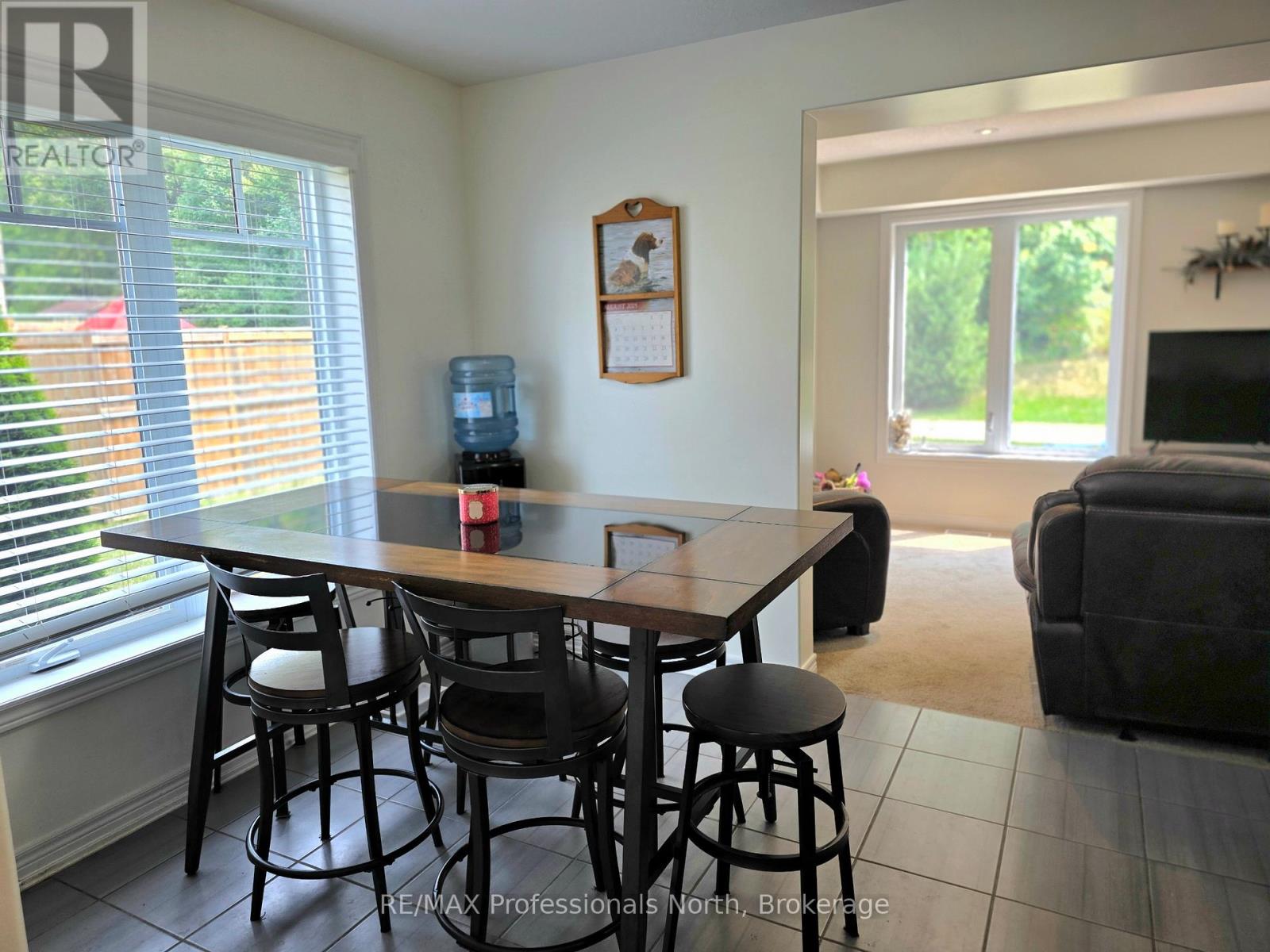 8 Spalding Crescent, Huntsville, Ontario  P1H 1C9 - Photo 10 - X12884134