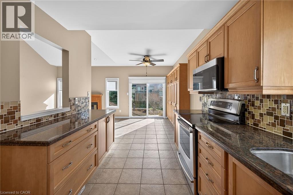 76 Abbotsford Trail, Glanbrook, Ontario  L9B 0A4 - Photo 11 - 40812096