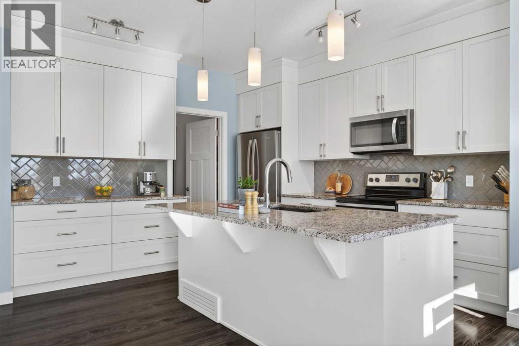 83 Fireside Crescent N, Cochrane, Alberta  T4C 2L5 - Photo 3 - A2288542