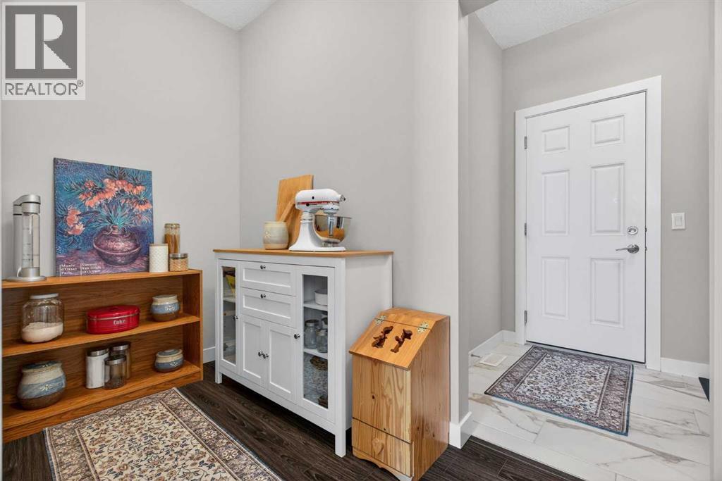 83 Fireside Crescent N, Cochrane, Alberta  T4C 2L5 - Photo 7 - A2288542