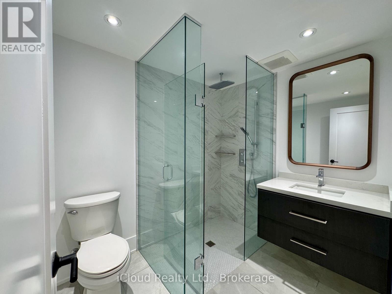 201 Troy Street, Mississauga, Ontario  L5G 1S9 - Photo 36 - W12884120