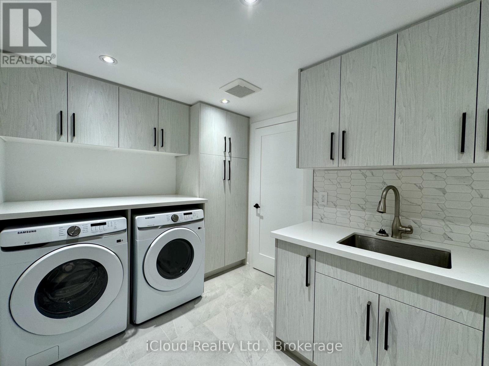 201 Troy Street, Mississauga, Ontario  L5G 1S9 - Photo 38 - W12884120