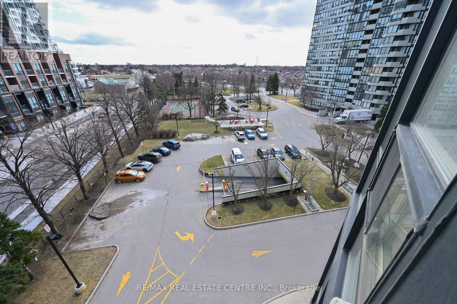 #609 - 330 Rathburn Road W, Mississauga (Creditview), Ontario  L5B 3Y1 - Photo 25 - W12884130