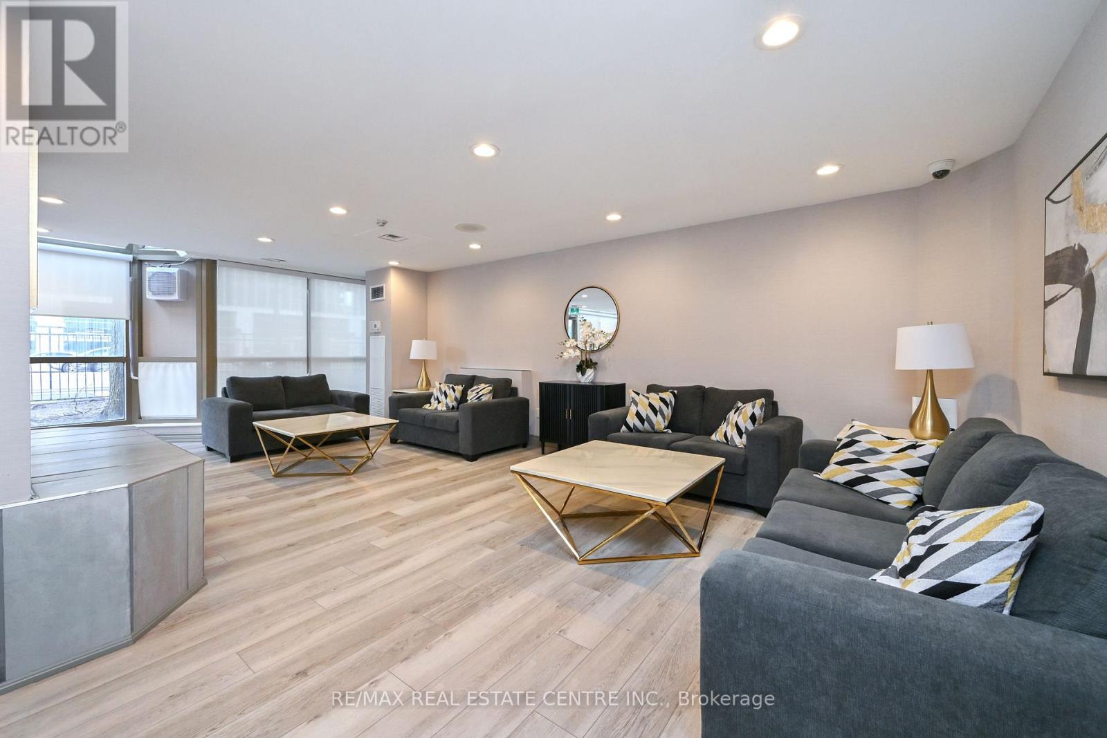 #609 - 330 Rathburn Road W, Mississauga (Creditview), Ontario  L5B 3Y1 - Photo 29 - W12884130