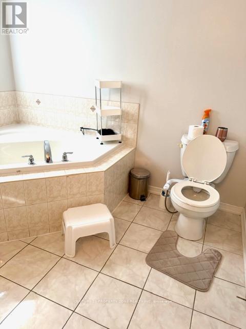 11 Kettlewell Crescent, Brampton (Sandringham-Wellington), Ontario  L6R 0T3 - Photo 19 - W12884148