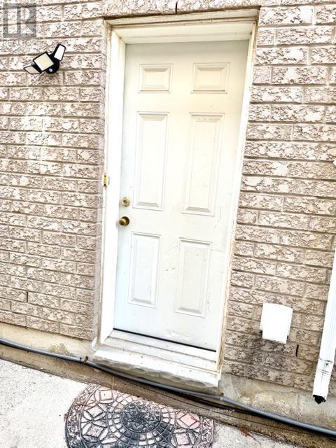 11 Kettlewell Crescent, Brampton (Sandringham-Wellington), Ontario  L6R 0T3 - Photo 22 - W12884148